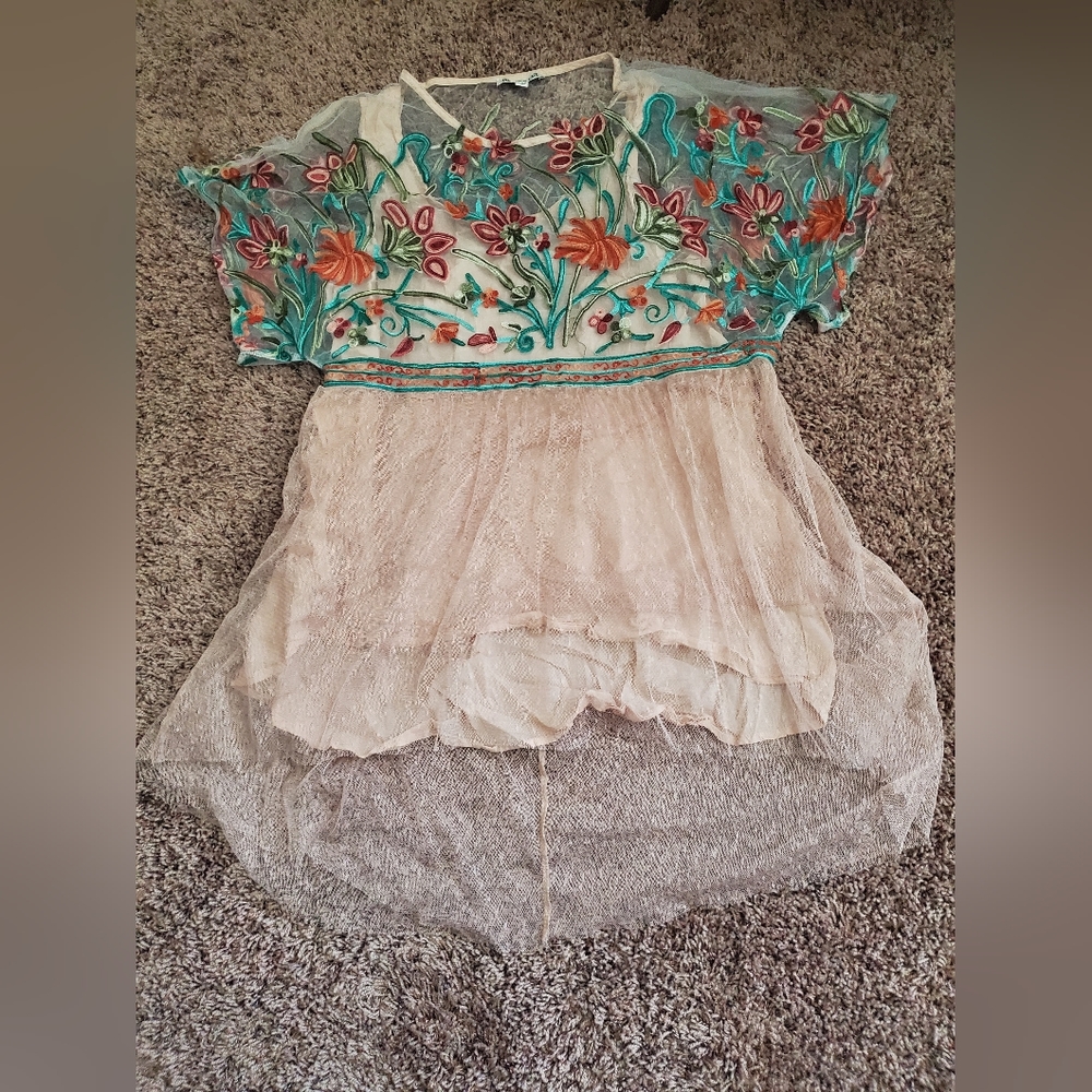 Tassels N Lace floral top